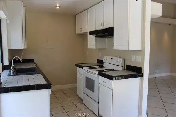 Lake Forest, CA 92630,23218 Orange AVE #1