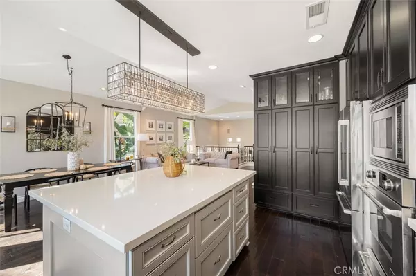 Aliso Viejo, CA 92656,2 Chesterwood