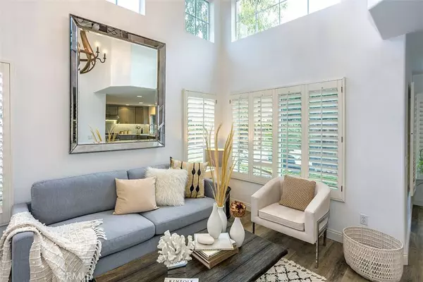 Aliso Viejo, CA 92656,7 Plateau