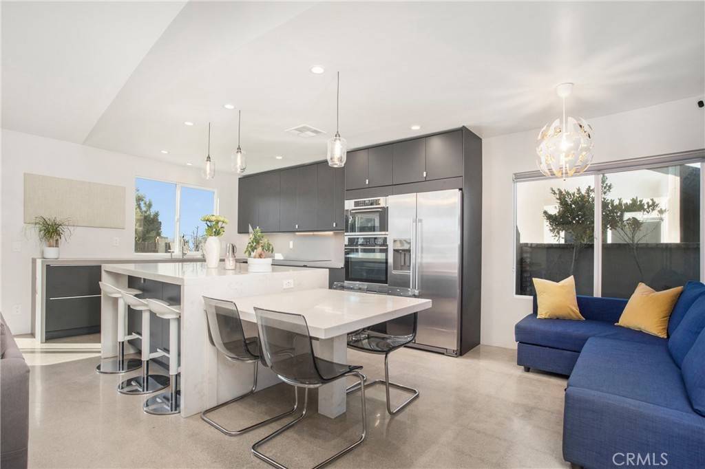 Anaheim, CA 92807,5380 E Cresthill DR