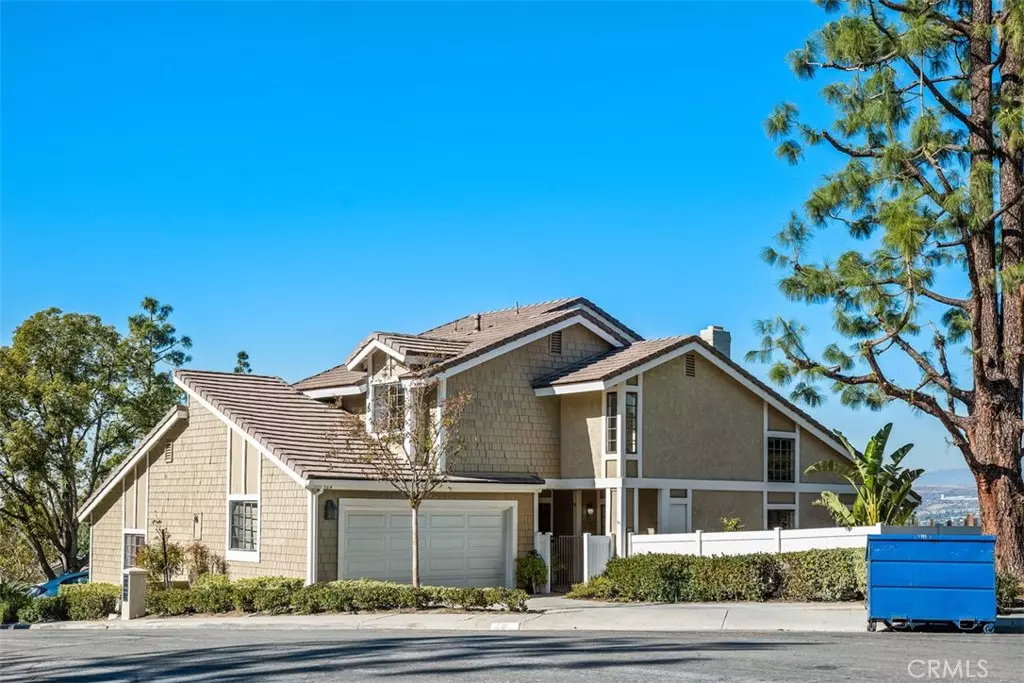 Anaheim, CA 92807,564 S Indian TRL #53