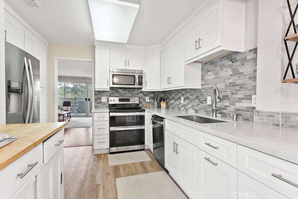 22326 Caminito Danubo #286, Laguna Hills, CA 92653