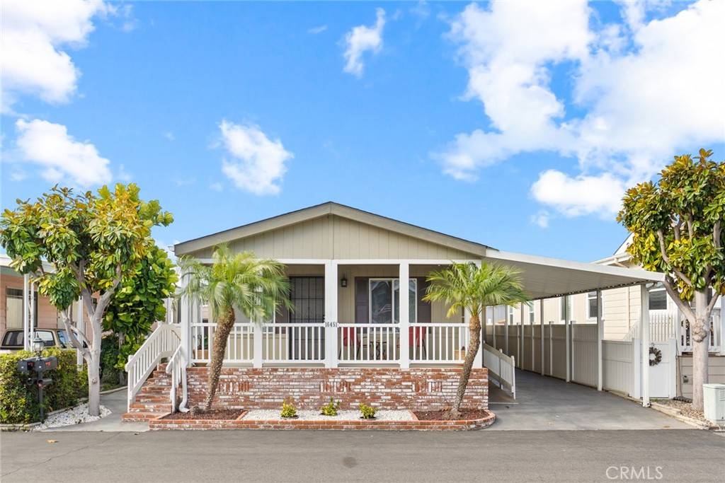 16451 Kohala LN, Huntington Beach, CA 92649