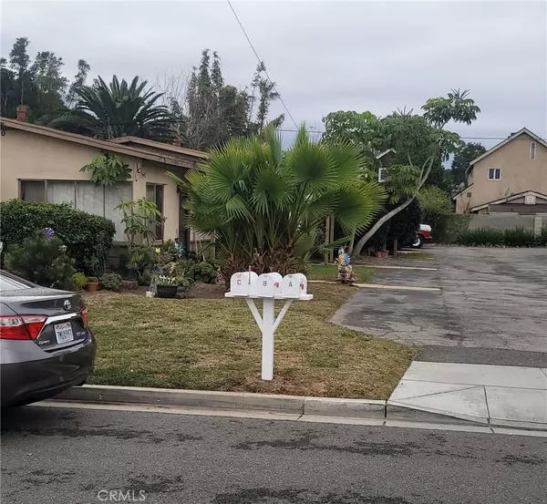 Costa Mesa, CA 92627,241 Costa Mesa