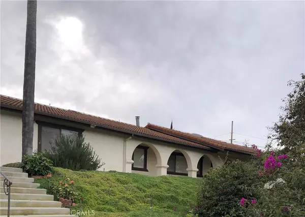 1947 Winter Haven RD, Fallbrook, CA 92028