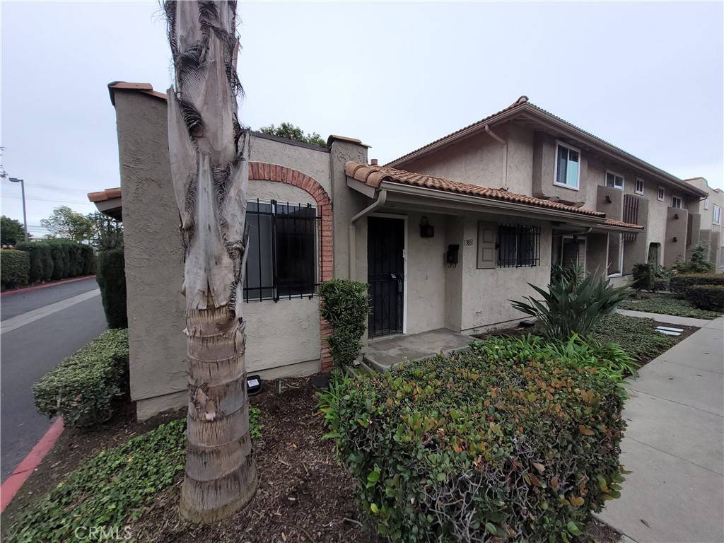 13851 La Jolla, Garden Grove, CA 92844