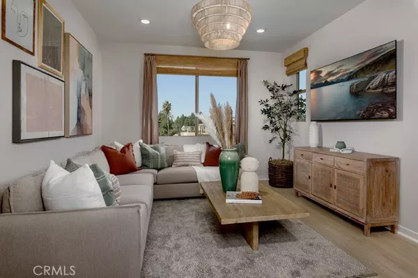 Placentia, CA 92870,1574 Topeka AVE #6
