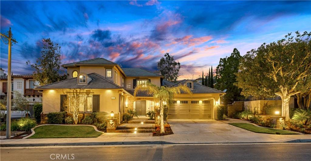 8208 E Bailey WAY, Anaheim Hills, CA 92808