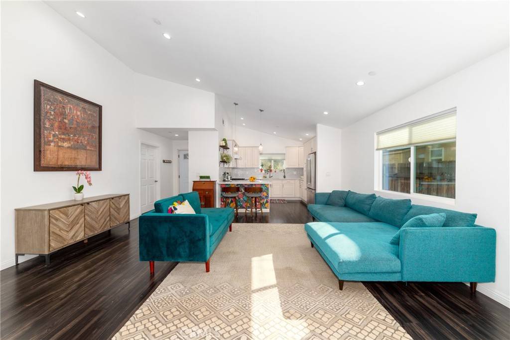 Lake Elsinore, CA 92530,31171 Illinois ST