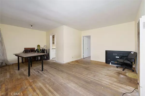 Wilmington, CA 90744,1411 E Mauretania ST