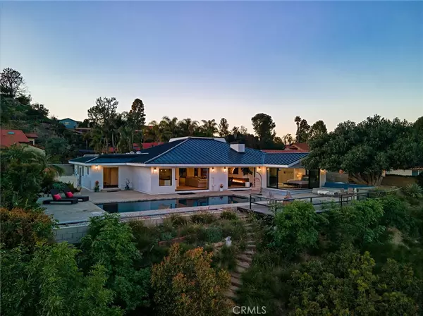 10631 Equestrian DR, North Tustin, CA 92705