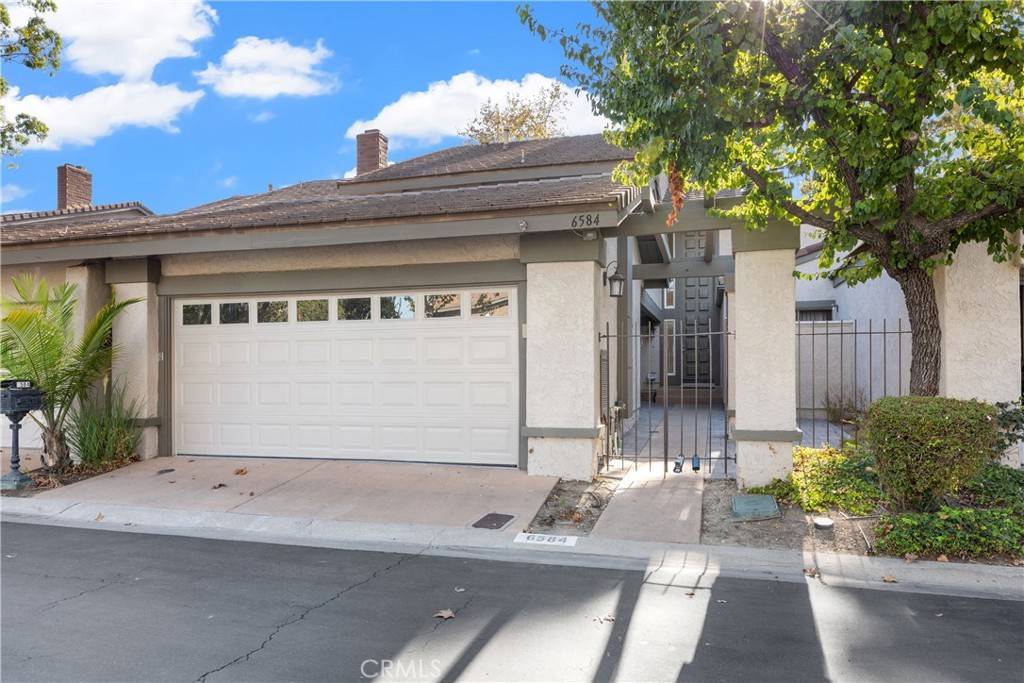 6584 E Paseo Diego, Anaheim Hills, CA 92807