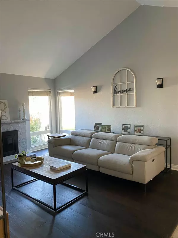 Lake Forest, CA 92630,22542 Killy ST