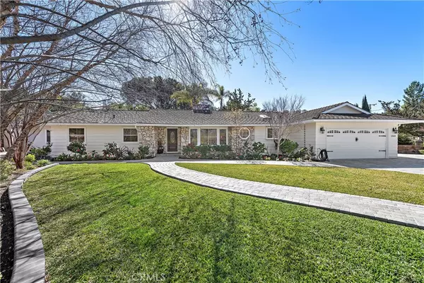 North Tustin, CA 92705,12622 Barrett LN