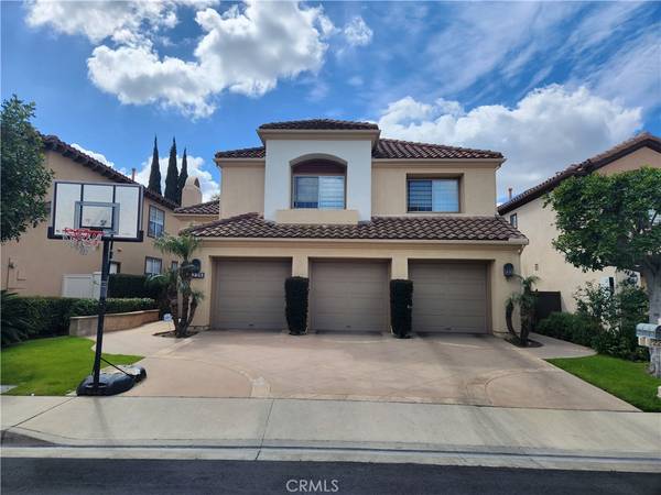 2226 McCharles DR, Tustin, CA 92782