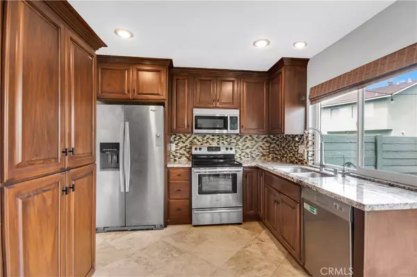 Anaheim, CA 92807,5452 E Candlewood CIR #A