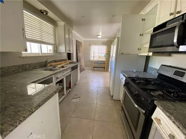 West Hills, CA 91304,8334 Rudnick AVE