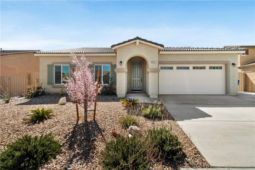 13311 Via Del Lago, Victorville, CA 92392