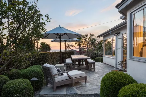 Laguna Beach, CA 92651,31582 West ST
