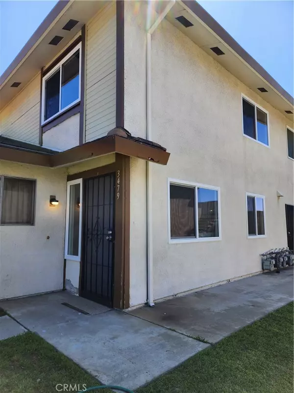 3479 Rainbow LN, Highland, CA 92346