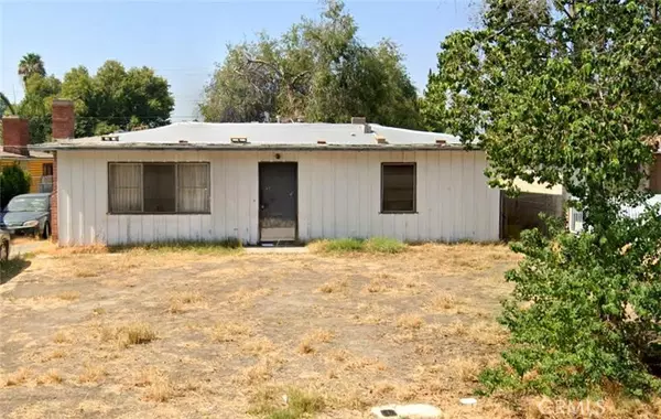 227 S San Gabriel AVE, Azusa, CA 91702
