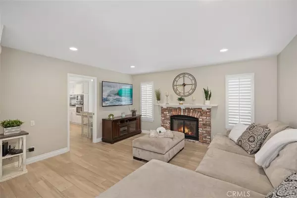 Yorba Linda, CA 92886,21555 Via Pepita