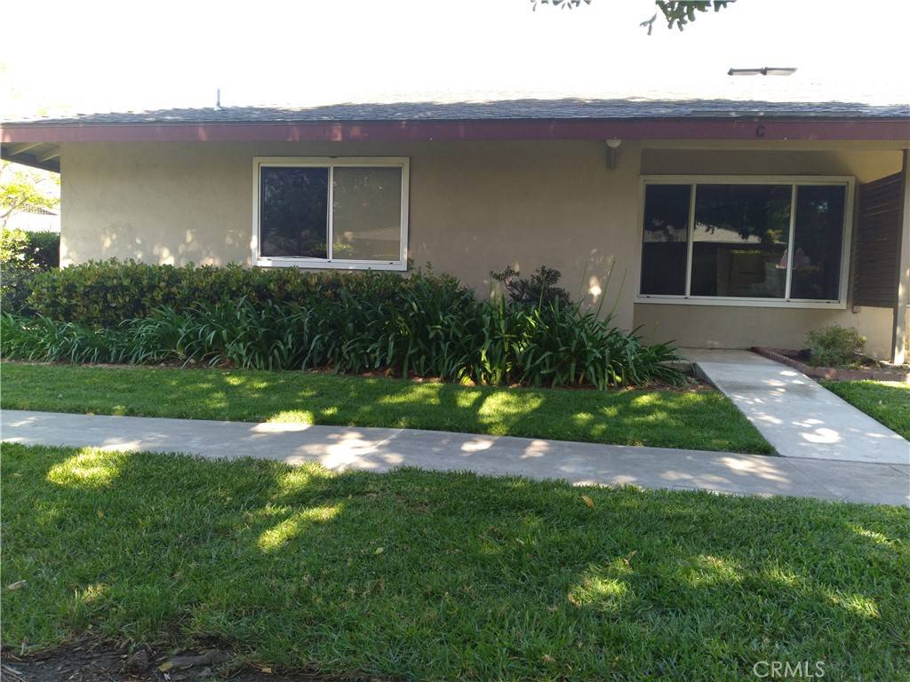 1107 W Memory LN #12G,  Santa Ana,  CA 92706