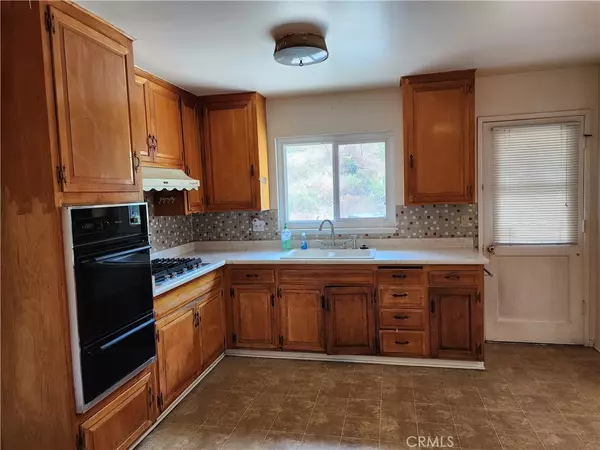 La Mirada, CA 90638,14334 Foster RD