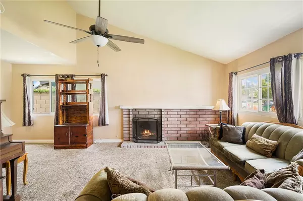 Corona, CA 92878,1056 Elmhurst DR