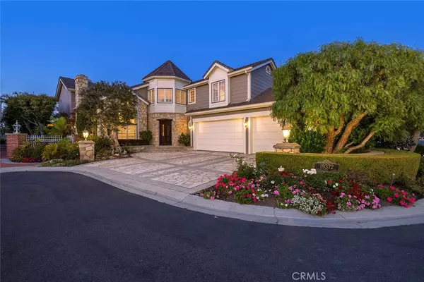 Huntington Beach, CA 92648,19372 Woodlands DR