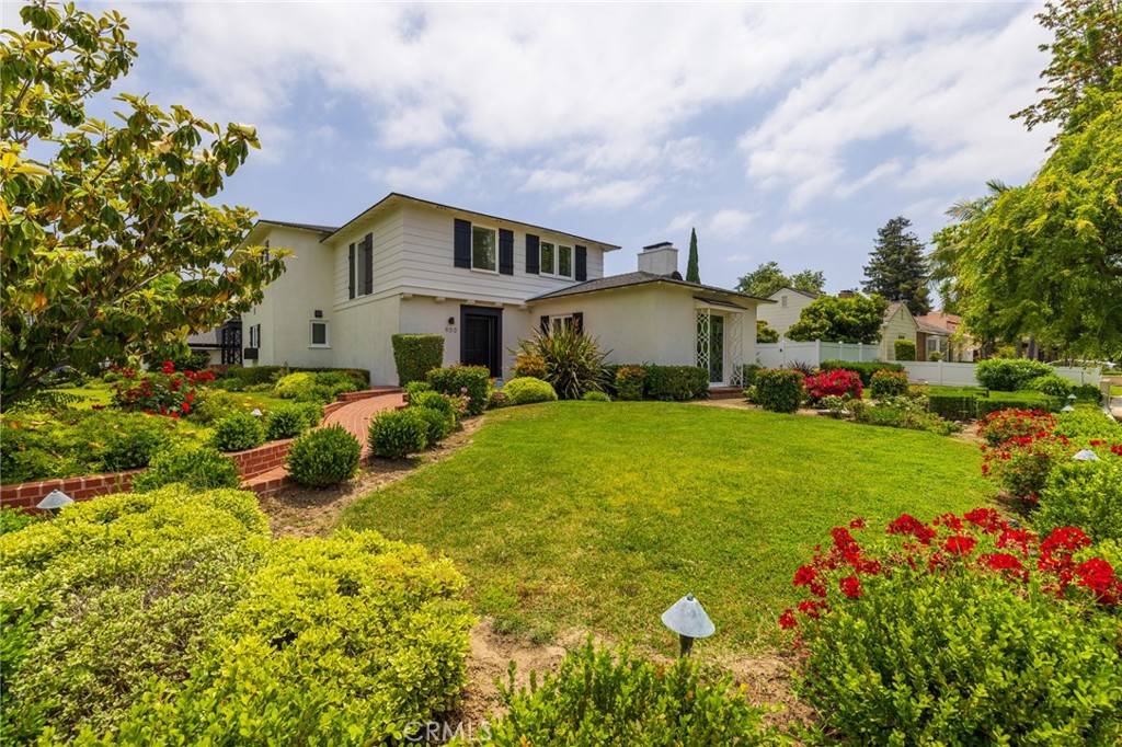 Long Beach, CA 90807,900 E Claiborne DR