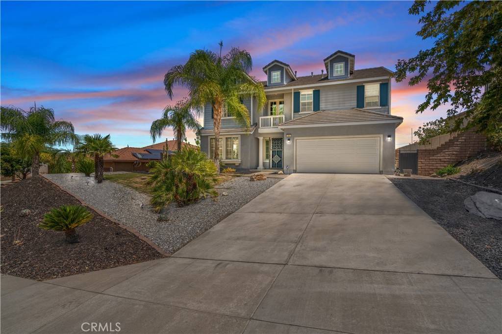 Lake Elsinore, CA 92532,3 Via Palmieki CT