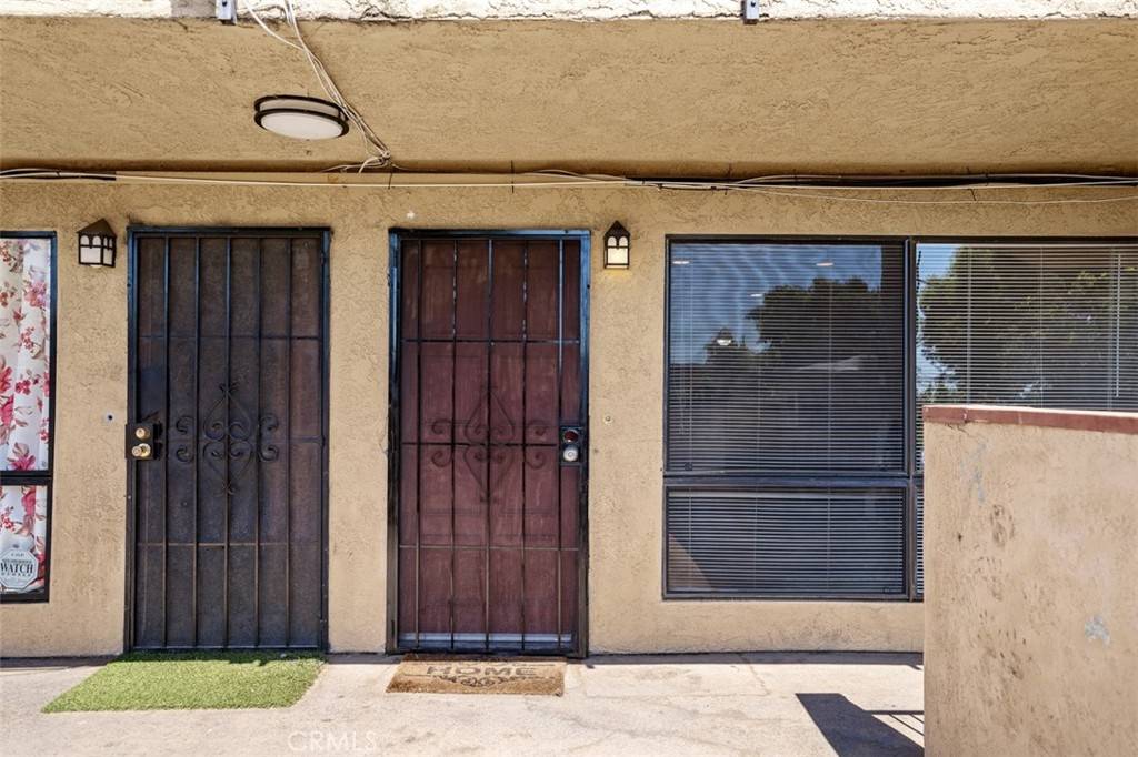 1017 W Bishop ST #203, Santa Ana, CA 92703