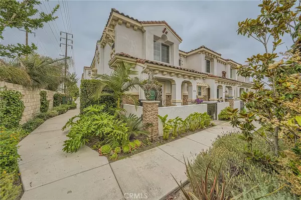 Anaheim, CA 92804,2728 W Ball RD