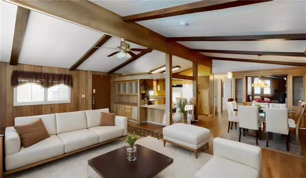 Fountain Valley, CA 92708,336 Magpie LN