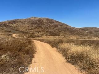 1 Trident CIR, Lake Mathews, CA 92570