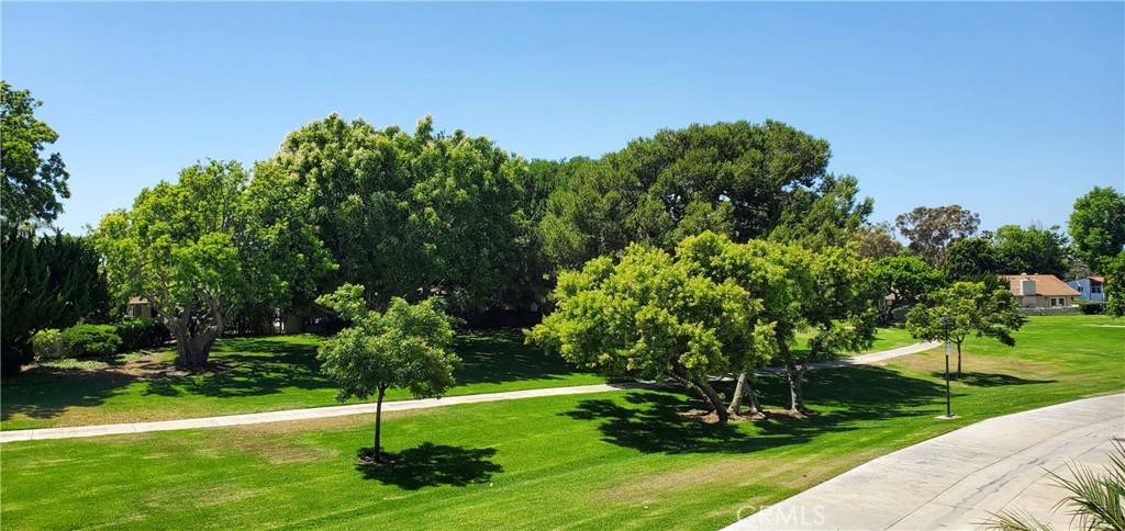 2233 Vista Huerta, Newport Beach, CA 92660