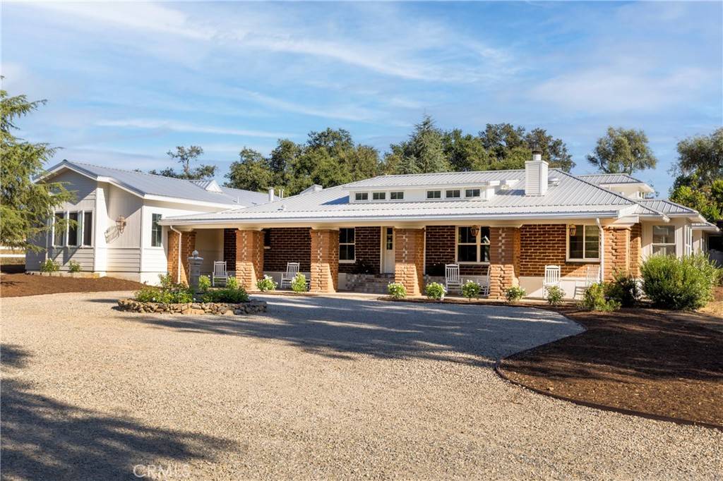 11205 Verdugo RD, Ortega Mountain, CA 92562