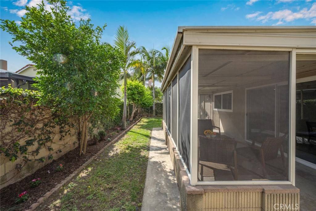 La Palma, CA 90623,7362 Redwood CIR