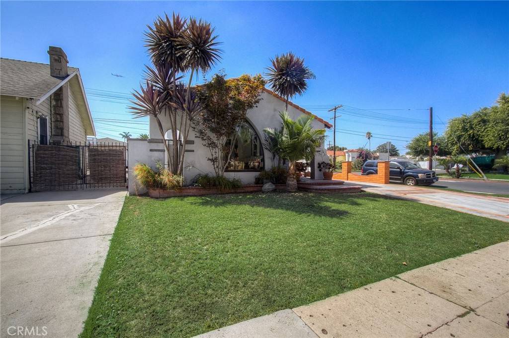 Los Angeles, CA 90047,1456 W 89th ST