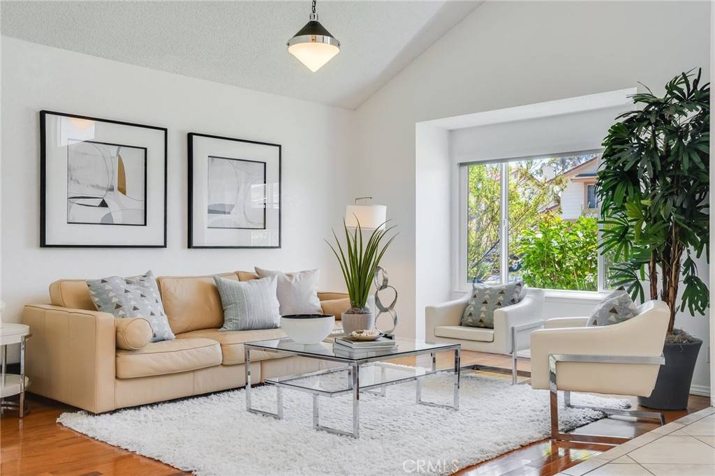 San Clemente, CA 92673,2946 Calle Frontera