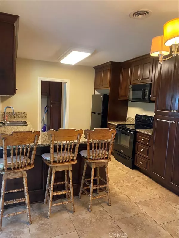 Cypress, CA 90630,5299 Yorkshire DR