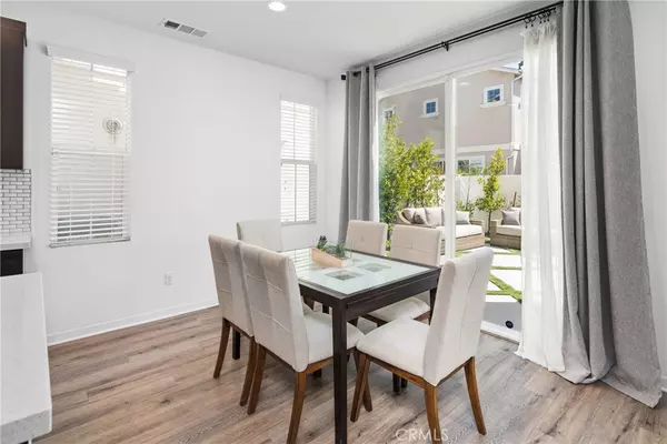 Costa Mesa, CA 92626,2632 Clarion LN