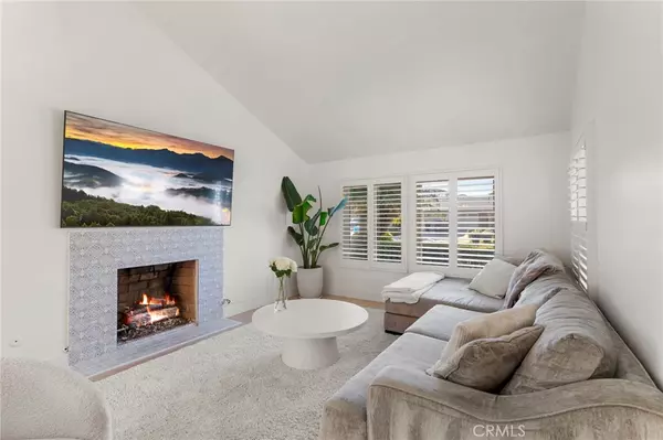 Placentia, CA 92870,331 Teton CIR