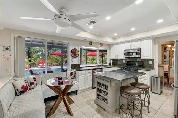 Anaheim Hills, CA 92807,259 S Hillcrest