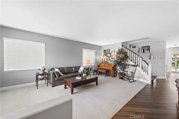 Eastvale, CA 92880,13741 Hollowbrook WAY