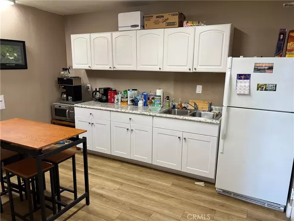 Laguna Hills, CA 92653,25201 La Paz RD #203A