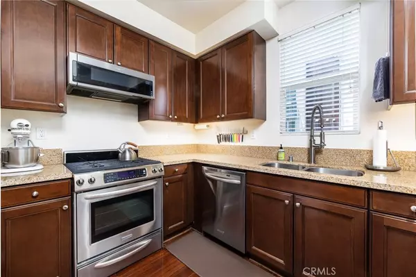 Santa Ana, CA 92705,204 E Jeanette LN