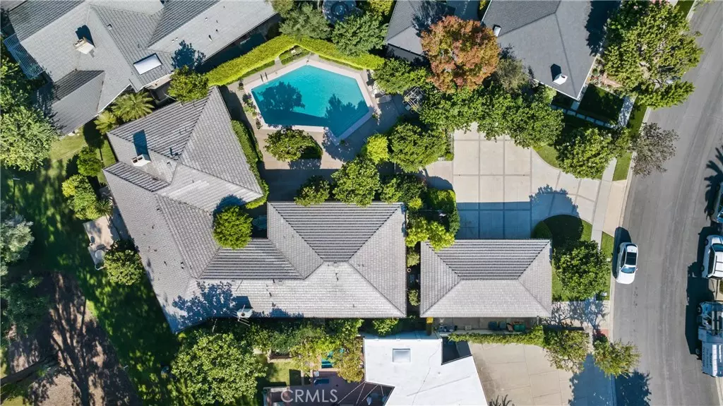 Costa Mesa, CA 92626,3039 Capri LN