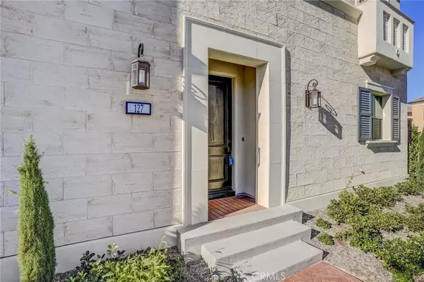 Irvine, CA 92618,127 Tall Reed